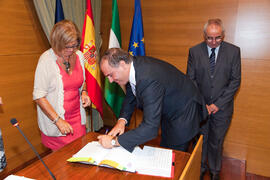 Toma de posesión del personal docente e investigador de la Universidad de Málaga. Rectorado. Octubre de 2011
