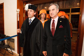Investidura como Doctor "Honoris Causa" de D. Jaime Gil Aluja por la Facultad de Económicas de la Universidad de Málaga. Paraninfo. Noviembre de 2014