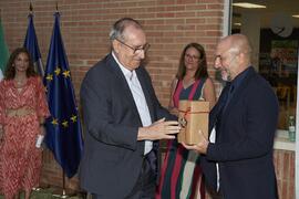 José Emilio Villena y Eugenio Luque. Homenaje al personal jubilado de la Facultad de Ciencias Económicas y Empresariales. Campus de El Ejido. Septiembre de 2022