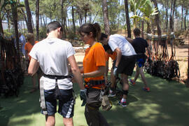 Actividad en Aventura Amazonia Marbella. Olimpiada Española de Economía, Fase Nacional. Marbella. Junio de 2015