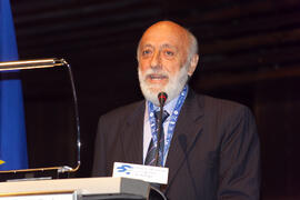Conferencia de Gonzalo Musito. 3º Congreso Internacional de Actividad Físico-Deportiva para Mayores de la Universidad de Málaga. Palacio de Ferias y Congresos de Málaga. Marzo de 2009