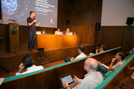 Conferencia de Andy Fitz "Un enfoque sociológico de la Inteligencia artificial. Impacto en el mercado laboral.  Nuevas profesiones". Curso "La buena Inteligencia Artificial". Cursos de Verano de la Universidad de Málaga. Ronda. Julio de 2018