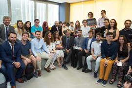 Alumnos con el ministro Pedro Duque en su visita al edificio The Green Ray. Campus de Teatinos. Junio de 2018