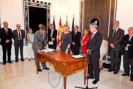 Toma de posesión de nuevos decanos, directores de centro y defensores de la Comunidad Universitaria. Rectorado. Junio de 2012