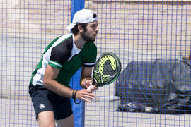 Jugador en un partido. Campeonato de España Universitario de Pádel. Antequera. Abril de 2017