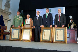 Entrega de la Medalla de Oro de la Provincia a la Facultad de Económicas en Antequera. Colegiata de Santa María la Mayor. Abril de 2016