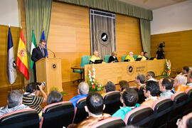 Imposición de la Medalla de Oro de la Universidad de Málaga a D. Antonio Díez de los Ríos. Rectorado. Junio de 2010