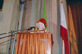 Investidura como Doctora "Honoris Causa" de D.ª Marjorice Grice-Hutchinson por la Facultad de Ciencias de la Universidad de Málaga. Teatro María Cristina. Enero de 1992