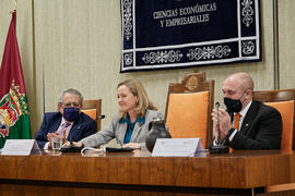 Encuentro con la Ministra de Economía Nadia Calviño en la Facultad de Ciencias Económicas y Empresariales de la Universidad de Málaga. Enero de 2022