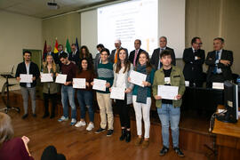 Entrega de diplomas a los mejores expedientes. III Encuentro "10Graduadxs10". Facultad de Ciencias Económicas y Empresariales. Noviembre de 2019