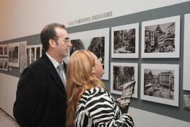 Inauguración de la exposición de fotografías de Roisin "Málaga, una visión panorámica". Rectorado. Diciembre de 2006