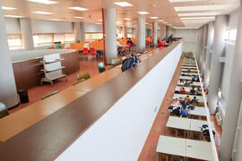 Biblioteca de Informática y Telecomunicaciones. Campus de Teatinos. Abril de 2013