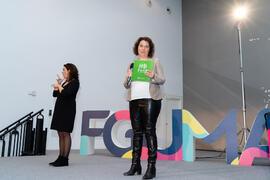 Ana Rosa del Águila presenta "Dialogando" con Ousman Umar. Facultad de Estudios Sociales y del Trabajo. Marzo de 2020