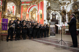 Concierto de Navidad de la Coral Sancti Petri homenaje a la Facultad de Económicas. Iglesia de los Mártires. Diciembre de 2015