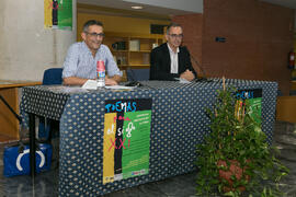 Gregorio García Reche y Antonio Aguilar presentan las Lecturas Poéticas en la UMA: "Poemas para el Siglo XXI". Biblioteca General. Octubre de 2017