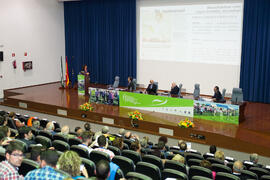 Ponencia de Julia Warnberg. Primer panel de expertos del 6º Congreso Internacional de Actividad Física Deportiva para Mayores. Escuela Técnica Superior de Ingeniería de Telecomunicaciones y de Informática. Marzo de 2015