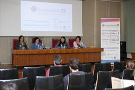 Mesa redonda "El emprendimiento femenino en la sostenibilidad y promoción de los entornos naturales". Seminario "Emprende 21". Facultad de Ciencias Económicas y Empresariales. Noviembre de 2016