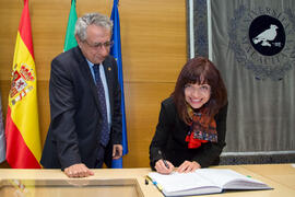 Toma de Posesión de María Isabel Santacruz Cruz como nueva profesora titular del Departamento de Química Inorgánica, Cristalografía, Mineralogía de la Universidad de Málaga. Edificio del Rectorado. Febrero de 2018