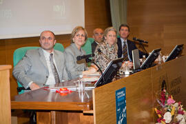 Nombramiento de D. Fernando Ocaña como Alumno de Honor de Facultad de Ciencias Económicas y Empresariales de la Universidad de Málaga. Rectorado. Marzo de 2009