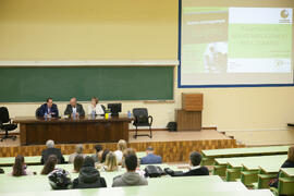 Presentación del libro "Nuevo Management para Dummies". Facultad de Ciencias Económicas y Empresariales. Noviembre 2015
