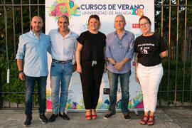 Foto de grupo previa al concierto de Dorantes. Cursos de Verano de la Universidad de Málaga. Ronda. Julio de 2018