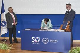 Toma de posesión de Beatriz Naranjo Sánchez como profesora titular del Área de Lenguajes y Sistemas Informáticos de la Universidad de Málaga. Toma de posesión de nuevos catedráticos y profesores titulares de la Universidad de Málaga. Paraninfo. Noviembre de 2023