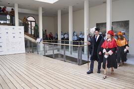 Comitiva Académica. Investidura como "Doctores Honoris Causa" de Antonio García Berrio y Pilar Palomo Vázquez por la Facultad de Filosofía y Letras de la Universidad de Málaga. Edificio del Rectorado. Junio de 2024