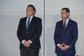 José Carlos Gómez Villamandos y Juan Manuel Moreno Bonilla. Toma de posesión de D. Teodomiro López Navarrete como Rector de la Universidad de Málaga. Palacio de San Telmo, Sevilla. Febrero de 2024