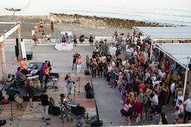 Concierto de Julia Martín. Festival solidario en los Baños del Carmen. Cursos de Verano de la Universidad de Málaga. Málaga. Julio de 2019