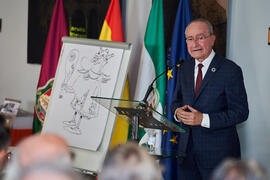 Intervención de Francisco de la Torre en la inauguración del mural de Ángel Idígoras en la Facultad de Ciencias Económicas y Empresariales de la Universidad de Málaga. Campus de El Ejido. Junio de 2022