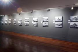 Exposición "Fotografías de Málaga. Estudio Bienvenido-Arenas. Una mirada hacia los inicios del siglo XX". Sala de exposiciones del Edificio del Rectorado. Julio de 2011