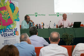 Conferencia de Juan Antonio Corbalán. Curso "El aceite de oliva, salud, cultura y riqueza de los pueblos mediterráneos". Cursos de Verano de la Universidad de Málaga. Vélez Málaga. Julio de 2018