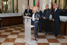 María Jesús Morales Caparrós. Entrega de los II Premios de Investigación de la Cátedra de Estudios Cofrades. Ayuntamiento de Málaga. Marzo de 2018