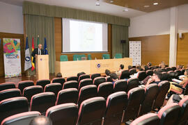 Conferencia de Kenneth Pennington. Curso "Radicalización violenta y terrorismo: desafíos contemporáneos a la seguridad". Cursos de Verano de la Universidad de Málaga. Málaga. Julio de 2018