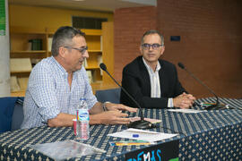 Antonio Aguilar y Gregorio García Reche en las Lecturas Poéticas en la UMA: "Poemas para el Siglo XXI". Biblioteca General. Octubre de 2017
