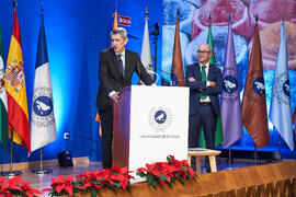 Discurso de José Manuel Domínguez. Entrega de la distinción "Oikonomos" de la Facultad de Ciencias Económicas y Empresariales de la Universidad de Málaga. Paraninfo. Diciembre de 2024