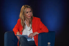 Cristina Mena. "Dialogando" con Raquel Haro sobre "cómo convertir tus dramas en una bonita historia". Facultad de Psicología y Logopedia de la Universidad de Málaga. Febrero de 2022