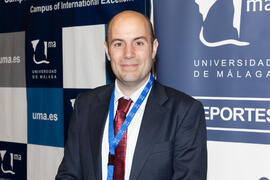 Ignacio Ara Royo. 6º Congreso Internacional de Actividad Física Deportiva para Mayores. Escuela Técnica Superior de Ingeniería de Telecomunicaciones y de Informática. Marzo de 2015