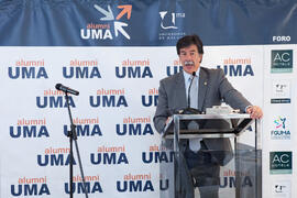 Nombramiento de D. Javier Urra como Miembro de Honor de la Asociación de Antiguos Alumnos de la Universidad de Málaga. Hotel AC Málaga Palacio. Diciembre de 2014