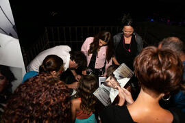 Firma de discos tras el concierto de Dorantes. Cursos de Verano de la Universidad de Málaga. Ronda. Julio de 2018