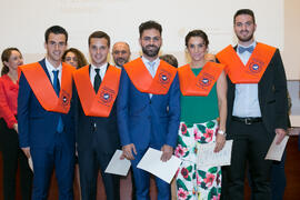 Grupo de alumnos en su graduación de Máster de la Facultad de Ciencias Económicas y Empresariales de la Universidad de Málaga. Paraninfo. Mayo de 2017