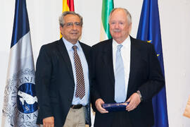 José Enrique López de Coca y José Ángel Narváez. Homenaje al personal jubilado de la Universidad de Málaga. Paraninfo. Junio 2016