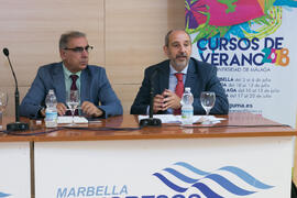 Conferencia "La visión y gestión política", del curso "Turismo sanitario: asignatura pendiente". Cursos de Verano de la Universidad de Málaga. Marbella. Julio de 2018
