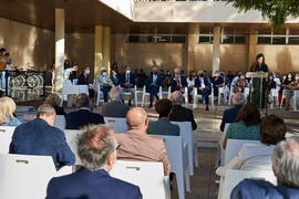 Discurso de la alumna Dina Akrouh. Homenaje a los sanitarios en la Facultad de Medicina de la Universidad de Málaga. Campus de Teatinos. Octubre de 2021