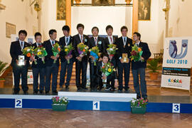 Clausura del Campeonato del Mundo Universitario de Golf en el Colegio de Santa María La Mayor, Antequera. Junio de 2010