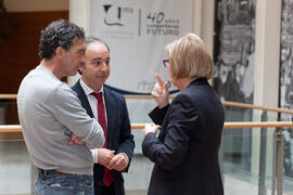Visita de D. Antonio Banderas a la exposición "Semana Santa, 1972. Universidad de Málaga, 40 años compartiendo futuro". Rectorado. Marzo de 2013