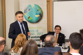 Cursos de verano 2012 de la Universidad de Málaga. El papel de lo privado en la gestión de lo público. Marbella. Julio de 2012
