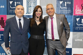 Pedro Montiel, Lola Fenech y Eduardo Bandera. Gala del Deporte Universitario. Escuela Técnica Superior de Ingeniería de Telecomunicaciones. Junio de 2015