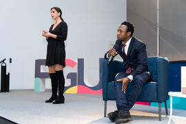 "Dialogando" con Ousman Umar. Facultad de Estudios Sociales y del Trabajo. Marzo de 2020