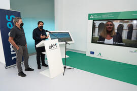 Inauguración de la exposición itinerante sobre el plan "Vive tu ciudad". Escuela Técnica Superior de Arquitectura de la Universidad de Málaga. Octubre de 2021